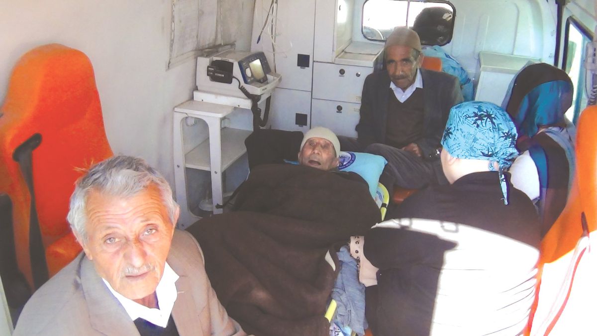 Tek Ambulansta 8 Kişi