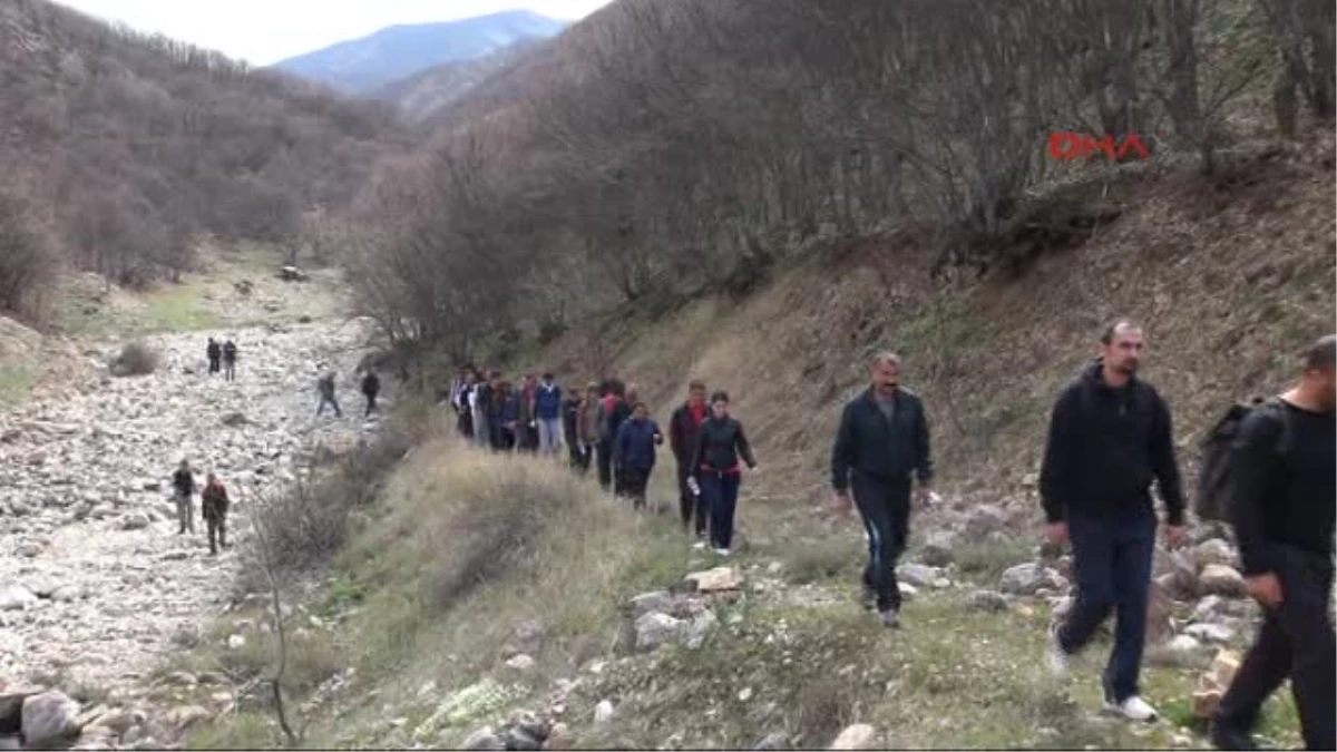 Tunceli\'de Mağarada Bulunan Kemiklere Savcılık Takipsizlik Vermiş