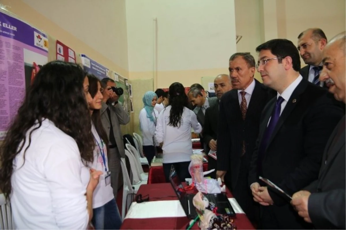 Aksaray\'da Bilim, Sanayi ve Teknoloji Fuarı Açıldı
