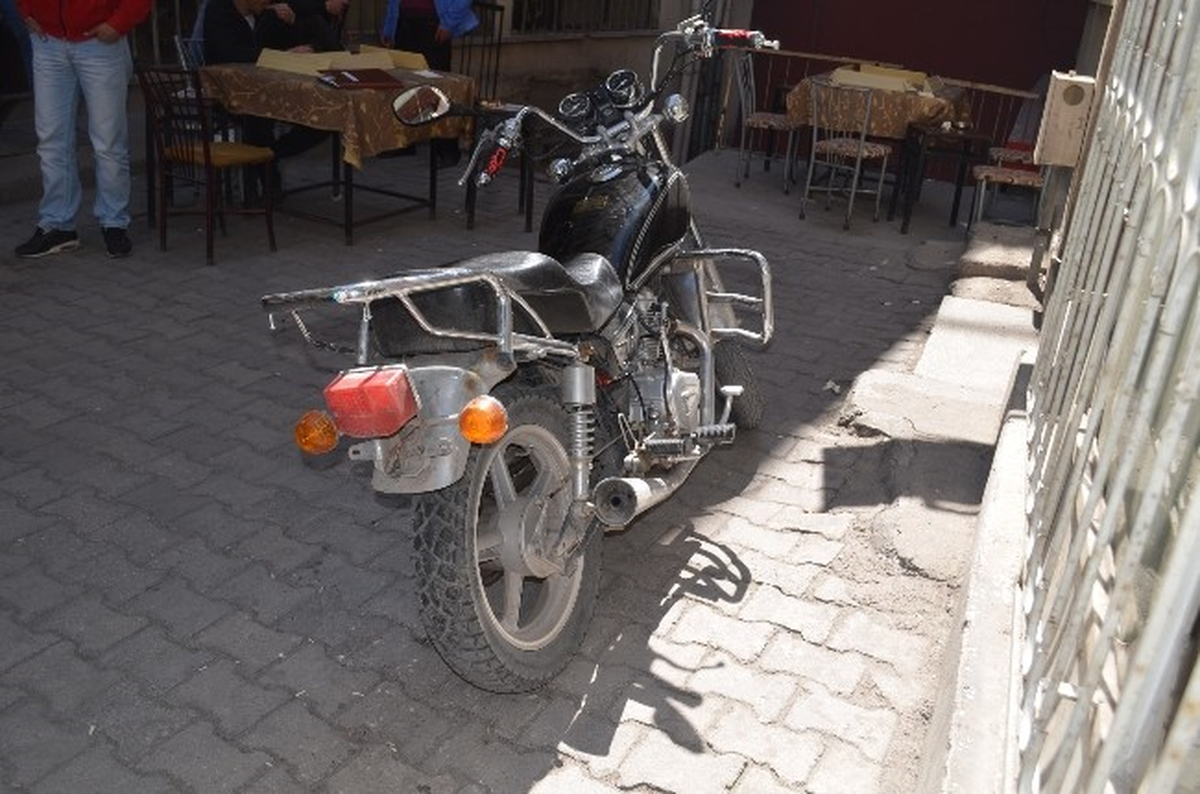Aksaray\'da Motosiklet Hırsızlığı