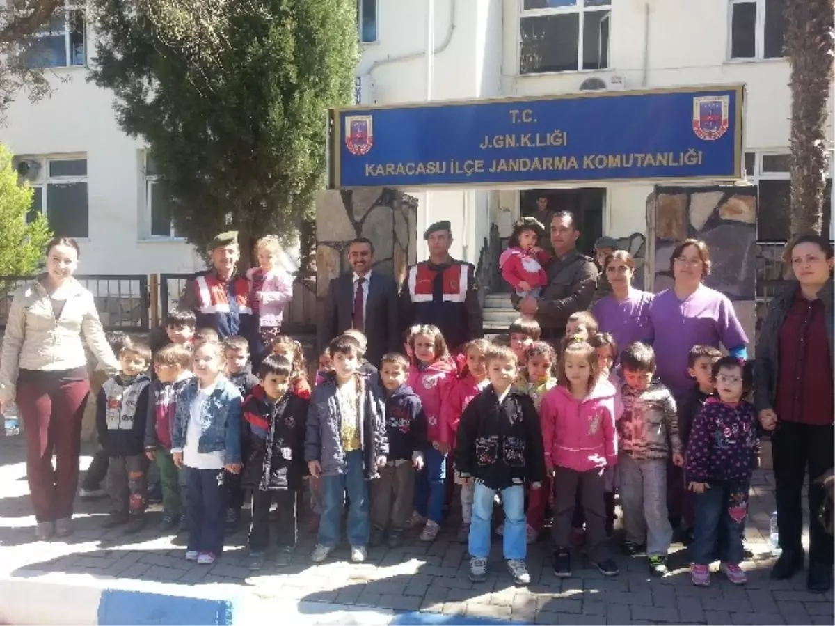 Anaokulu Öğrencileri Askerliği Öğrendi