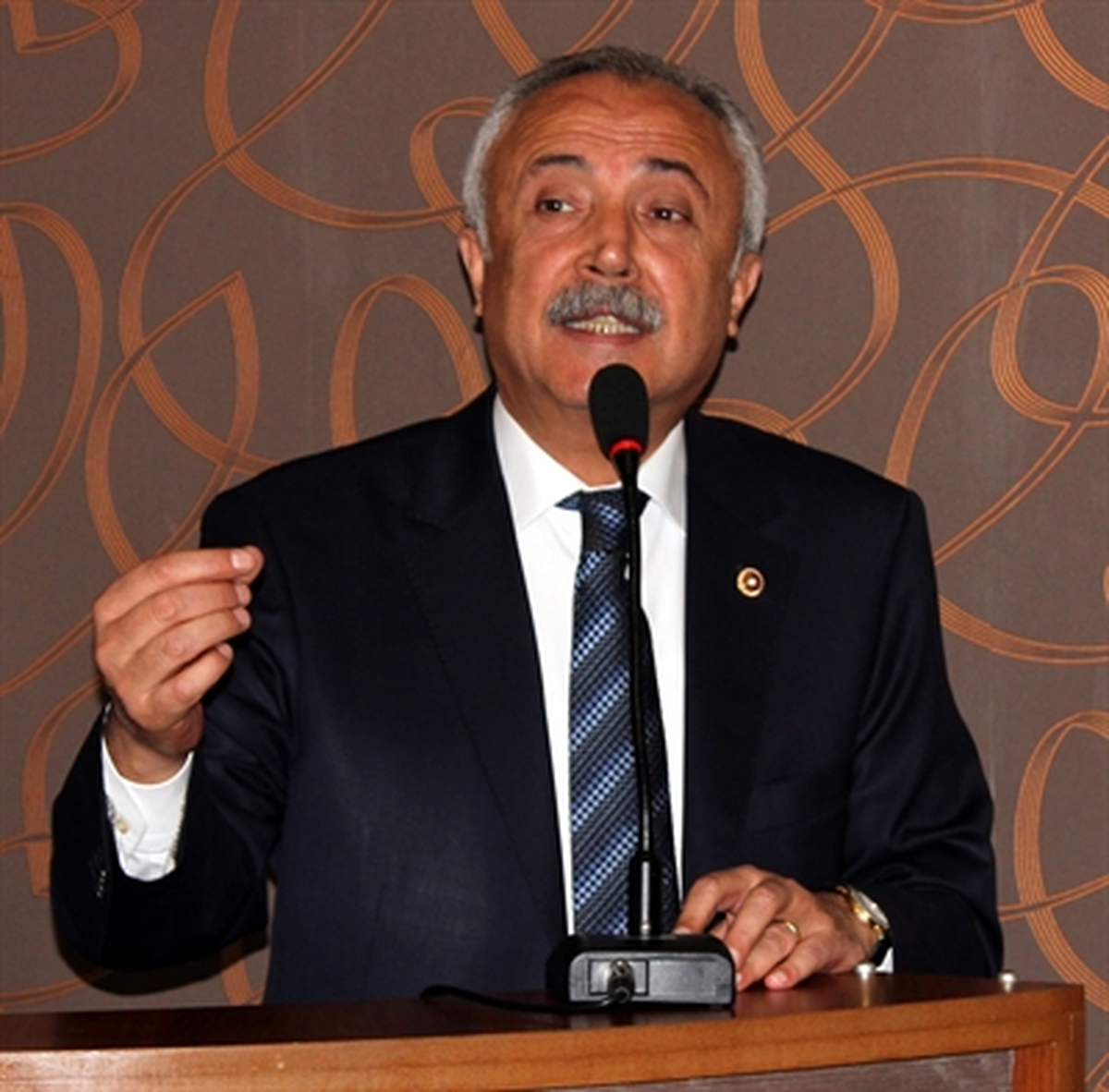 CHP Grup Toplantı Salonu Koridorunda Güvenlik Kontrolü