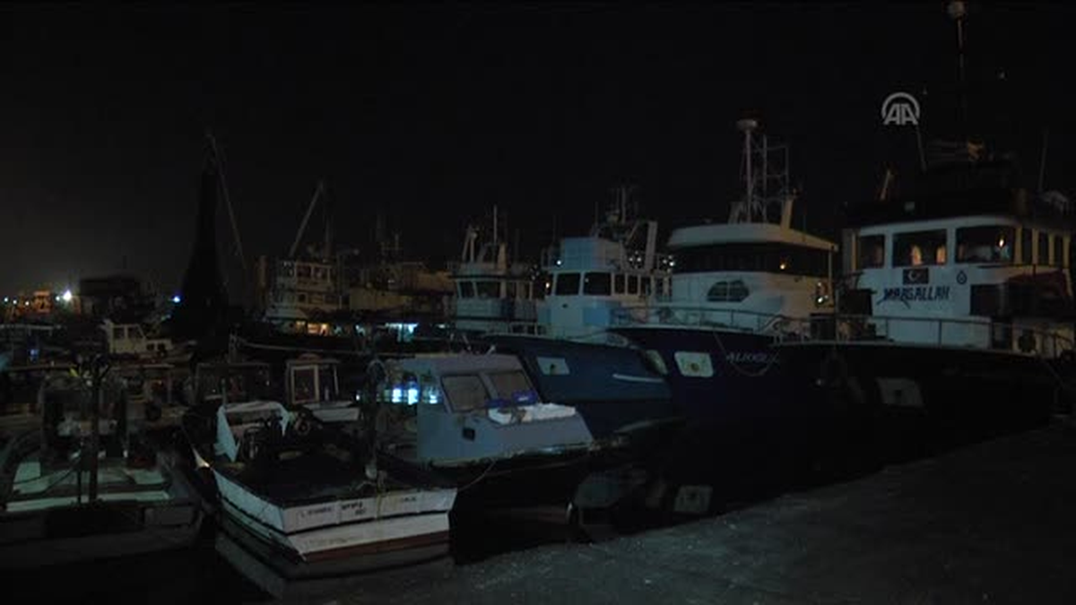 Denizlerde Av Yasağı Başladı