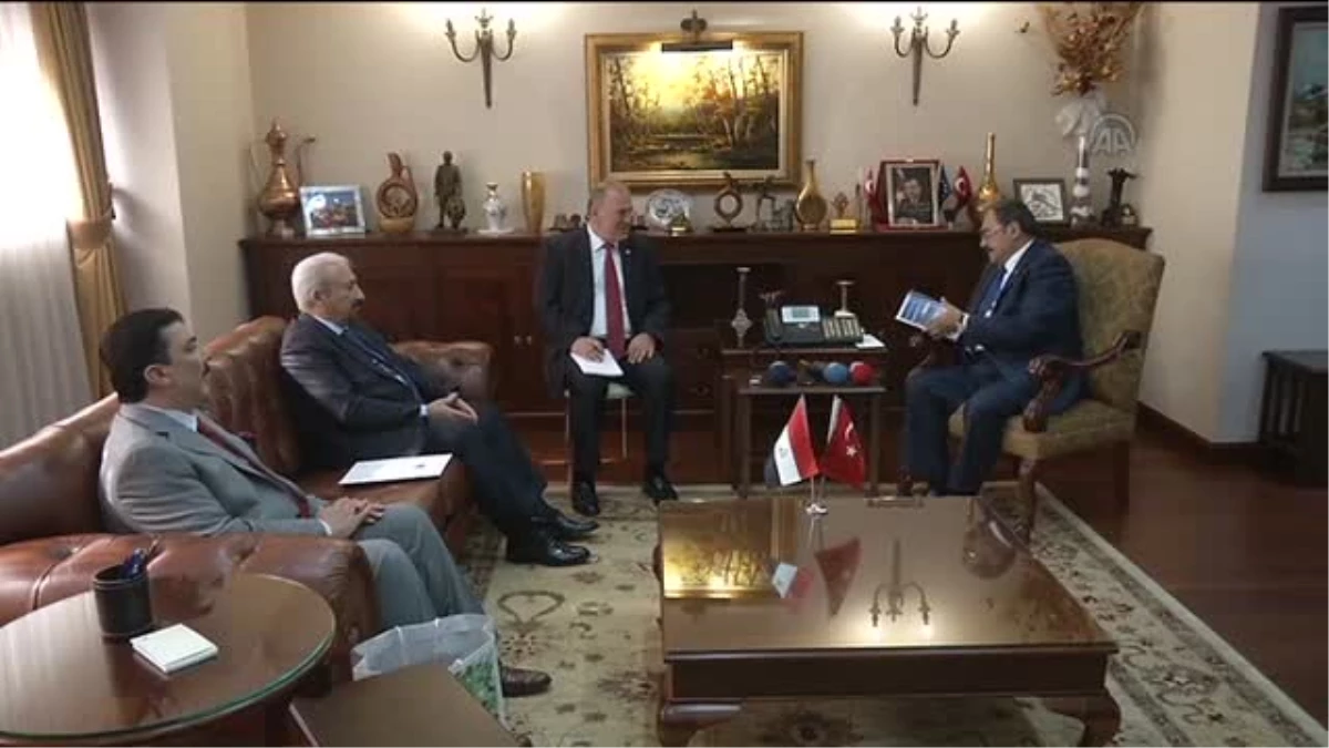Eroğlu, Irak\'ın Ankara Büyükelçisi Obaidi\'yi kabul etti