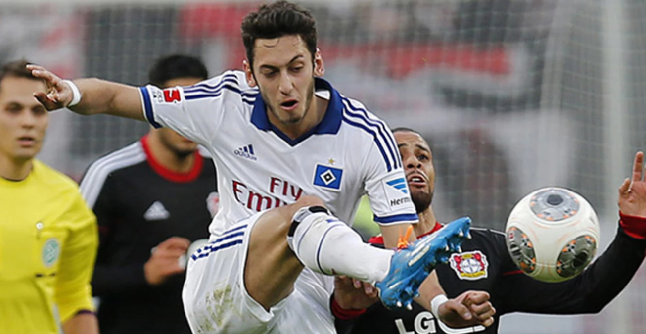 Hamburg, Hakan Çalhanoğlu\'nu Bırakmak İstemiyor