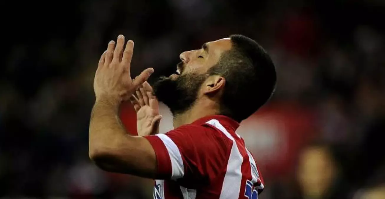 İspanya Ekonomi Bakanı, Arda Turan Hayranı