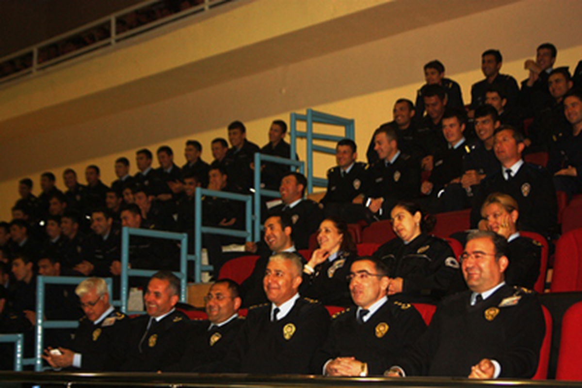 Kişisel Gelişim Programı: "Otoyola Girmeden Son İstasyon"