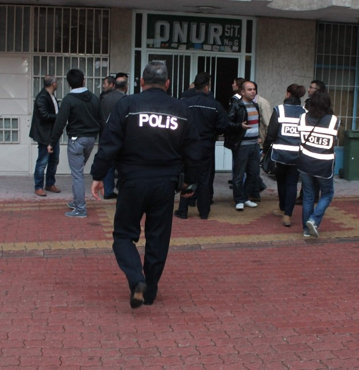 Konya\'da Fuhuş Operasyonu: 18 Gözaltı