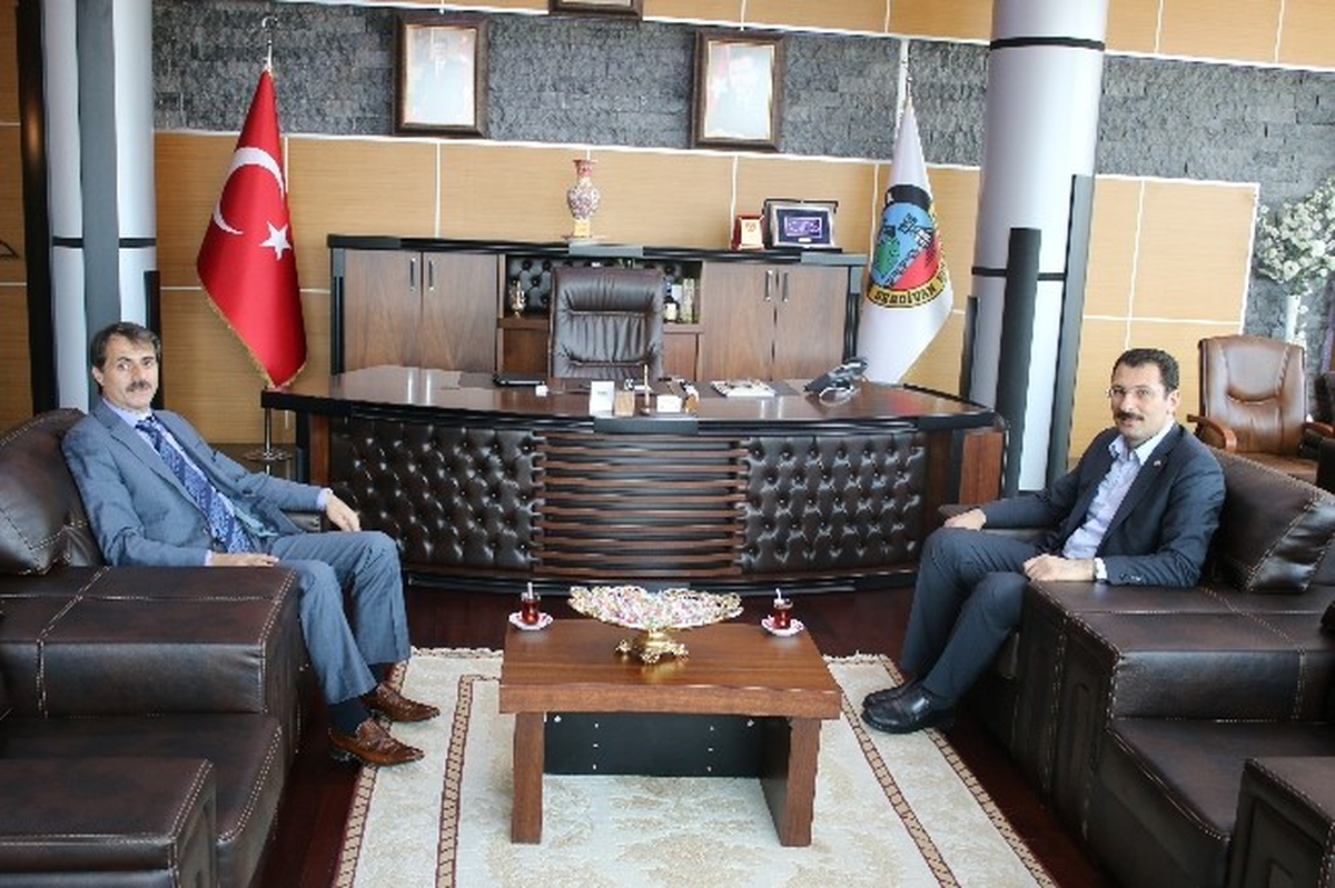 Milletvekili Yavuz\'dan Başkan Alemdar\'a Hayırlı Olsun Ziyareti