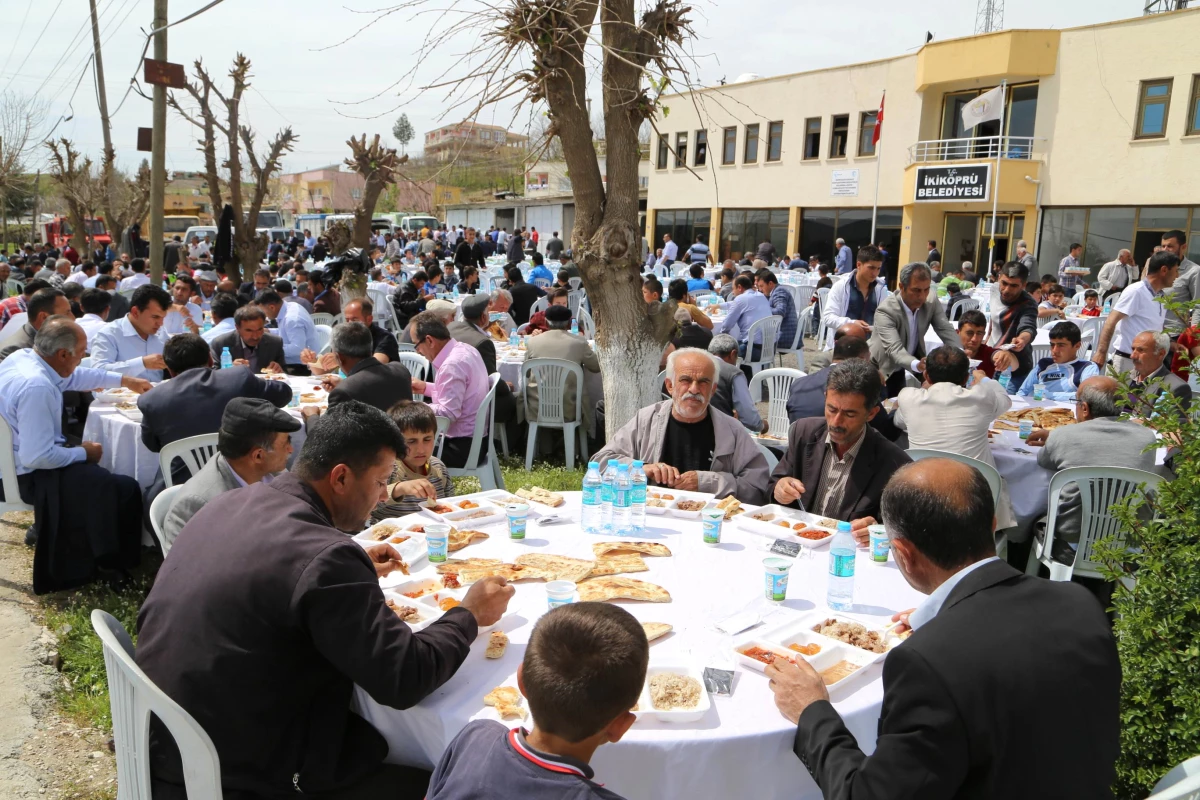 Seçim Zaferi ve Kutlu Doğum Mevlidi Bir Arada