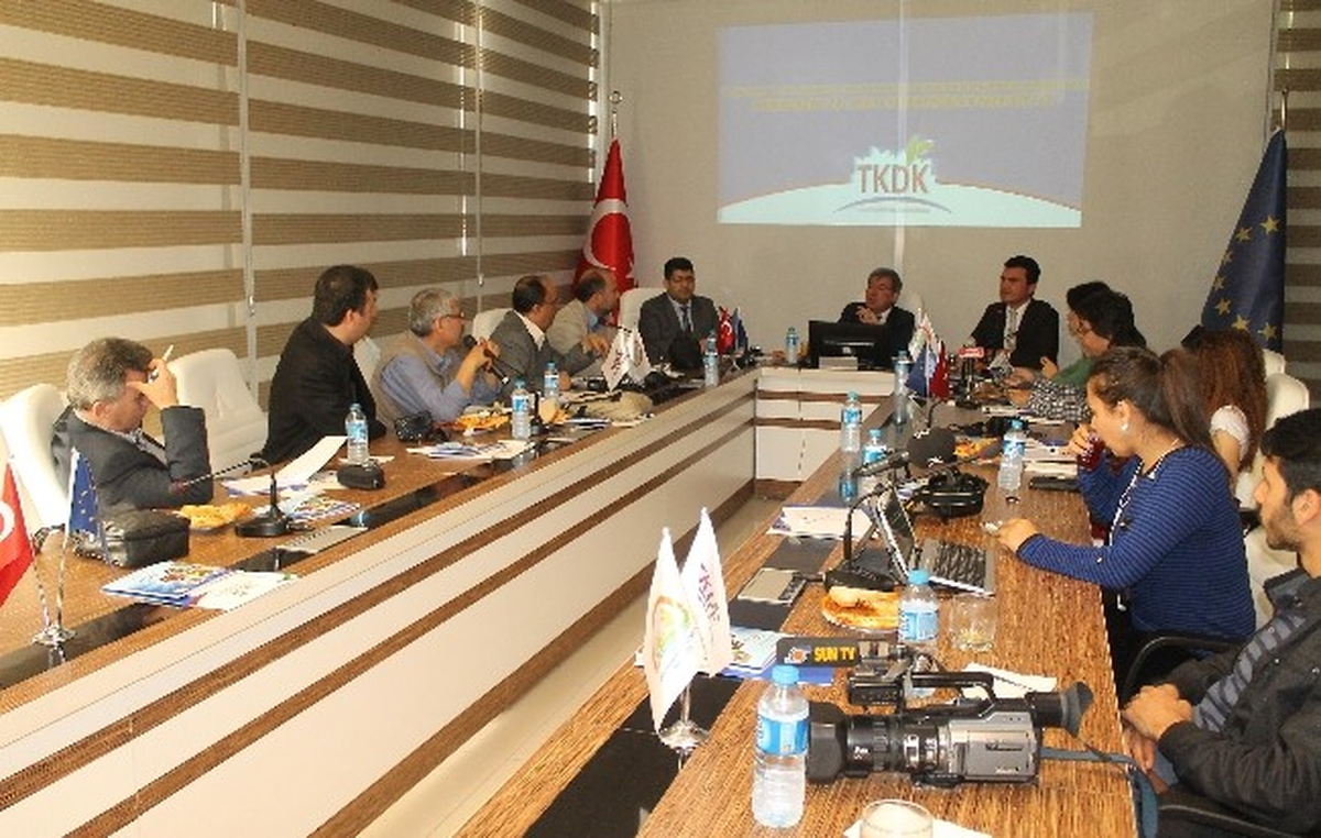 Tkdk Yatırımcıları Bekliyor