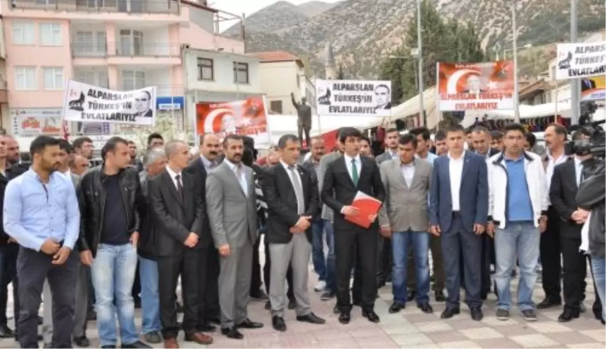 Ülkü Ocakları, Bulvarın İsminin Değiştirilmesini Protesto Etti