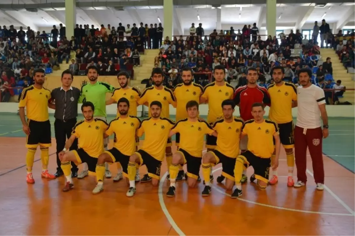 Üniversiteler Arası Futsal Süper Finale Yükselme Maçları