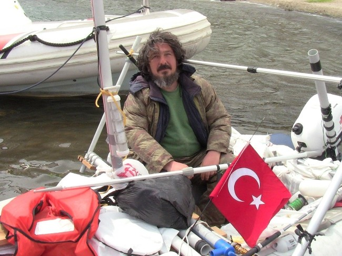Amatör Balıkçıyı Batmaktan Sahil Güvenlik Kurtardı