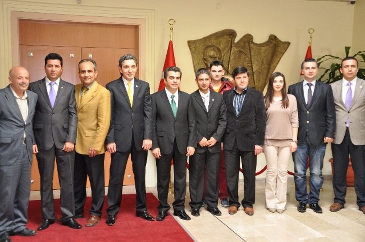 Asgd Yönetiminden Vali Orhan Düzgün\'ü Ziyaret Etti