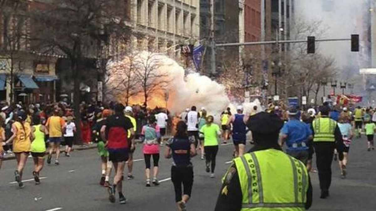 Boston Maratonu\'ndaki Bombalı Saldırının Yıl Dönümü