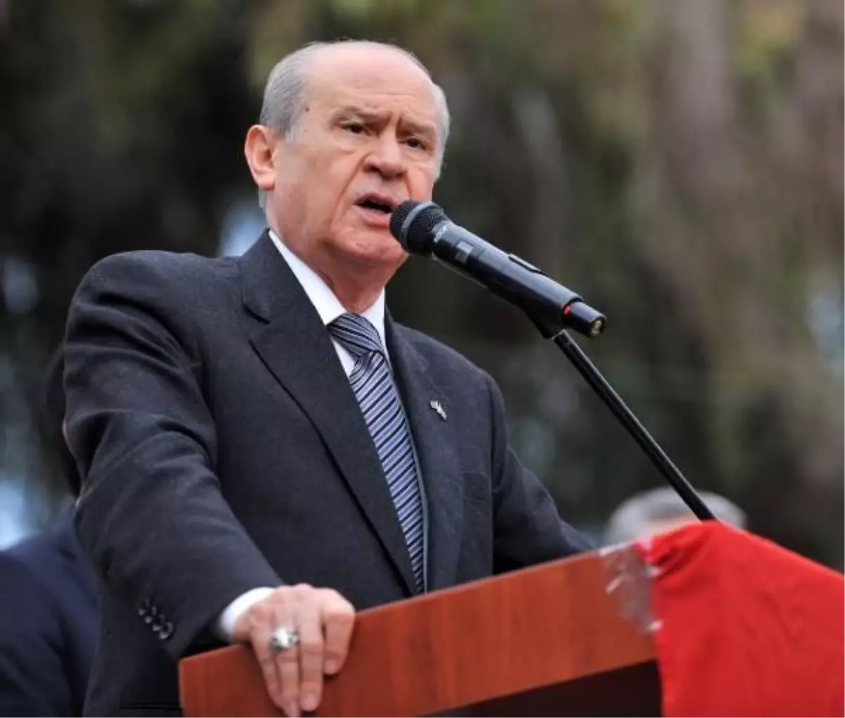 Bahçeli\'den Twitter\'da Çocuk Ölümlerine Tepki