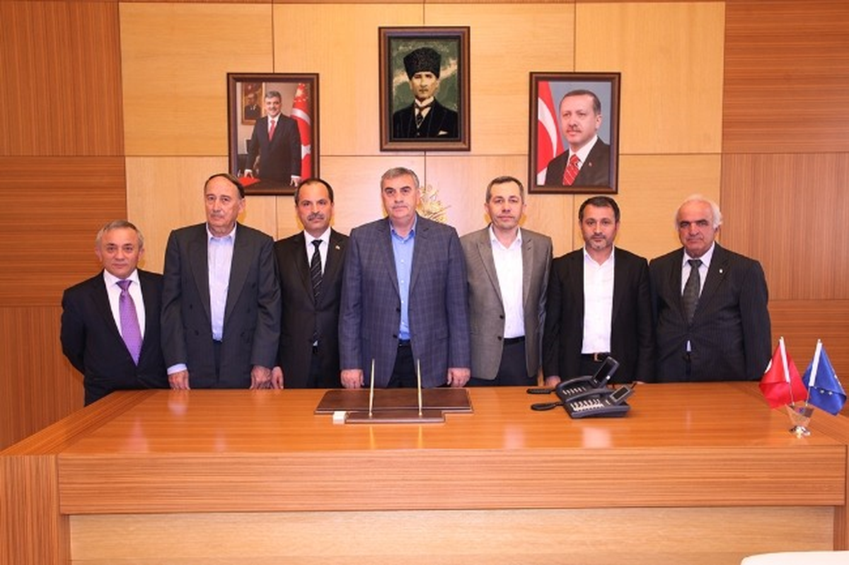 Başkan Toçoğlu, Hendek 2. Osb Müteşebbis Dernek Üyelerini Ağırladı