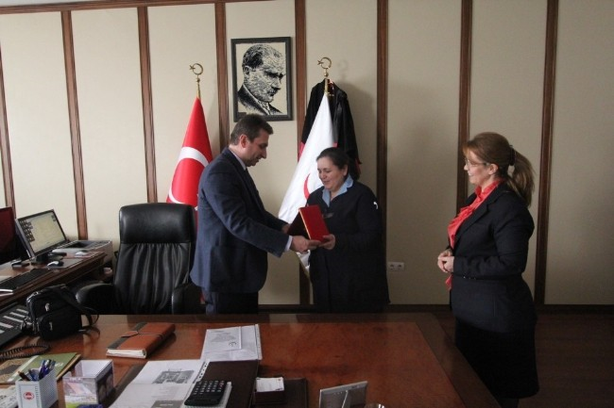 Beah Ayşe "Hemşire"Sine Teşekkür Etti