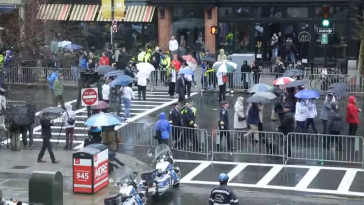 Boston Maratonundaki Bombalı Saldırının Yıl Dönümü