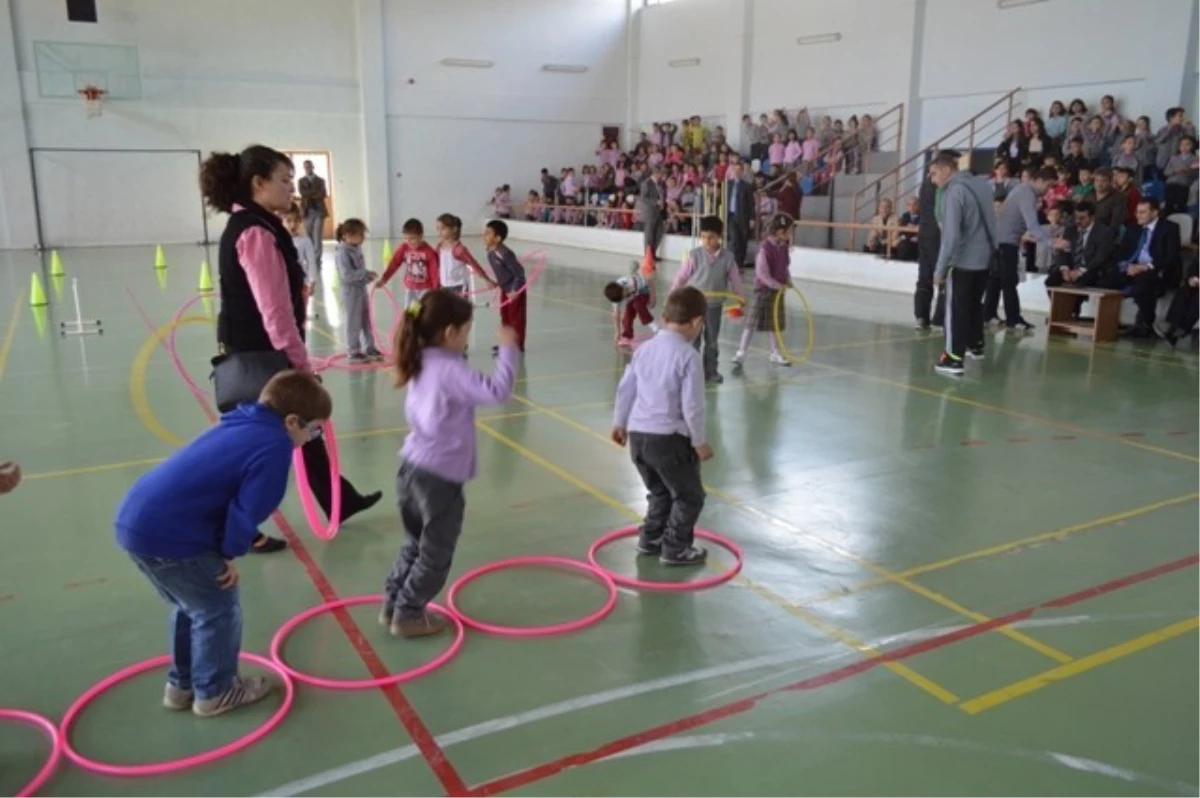 Gümüşova Geleneksel Çocuk Oyunları Şenliği Sona Erdi