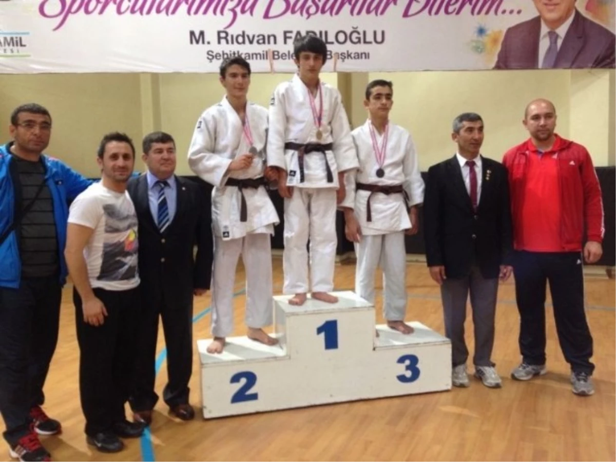 Judo Takımından 5 Madalya