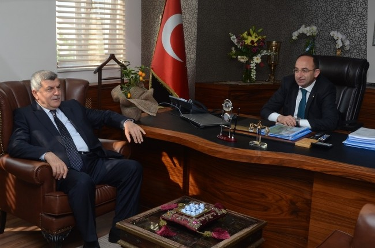 Karaosmanoğlu\'ndan Üzülmez\'e Hayırlı Olsun Ziyareti