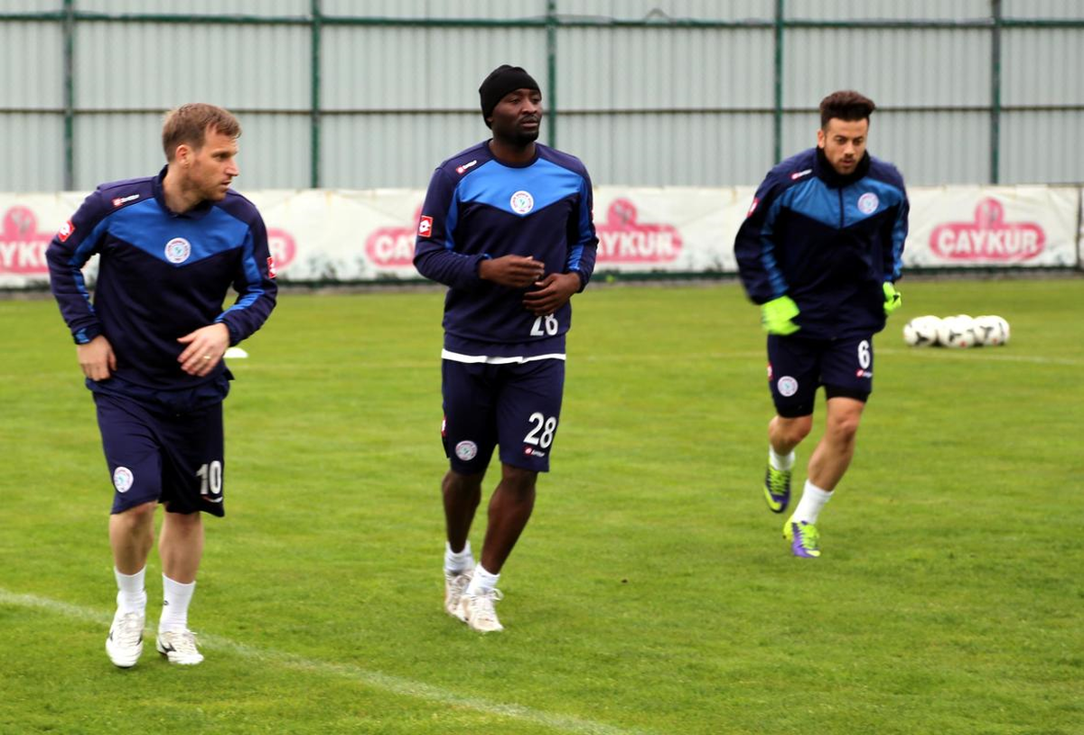 Lualua, "Atmaca"Ya Hayat Verdi