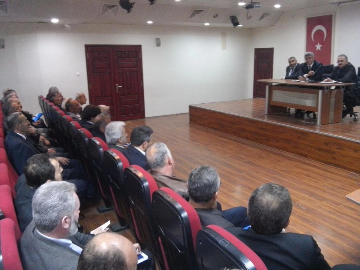 Of Belediye Başkanı Sarıalioğlu, Muhtarlarla Bir Araya Geldi