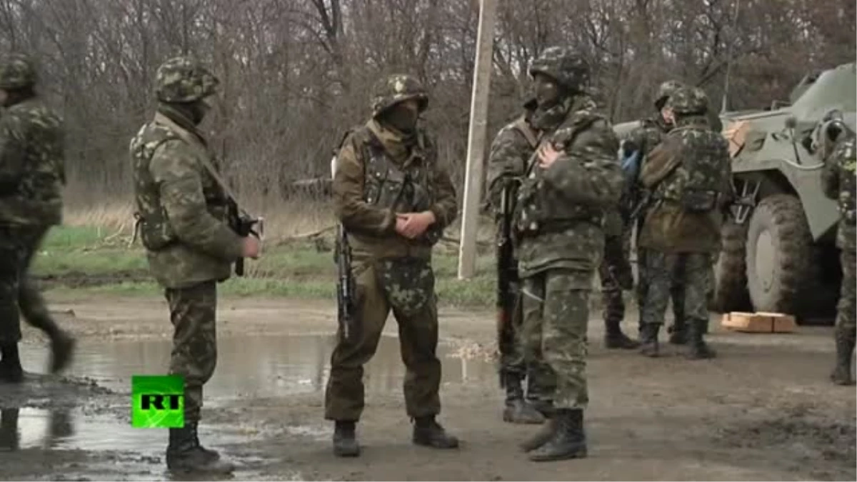 Ukrayna Birlikleri Havaalanını Bastı 4 Ölü, 2 Yaralı