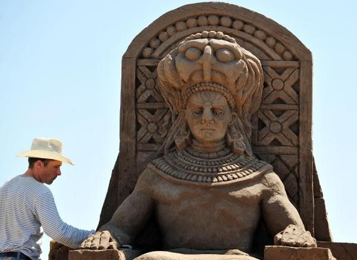 Uluslararası Antalya Kum Heykel Festivali