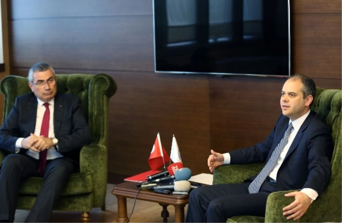 Bakan Kılıç, Tmok Başkanı Erdener\'i Kabul Etti