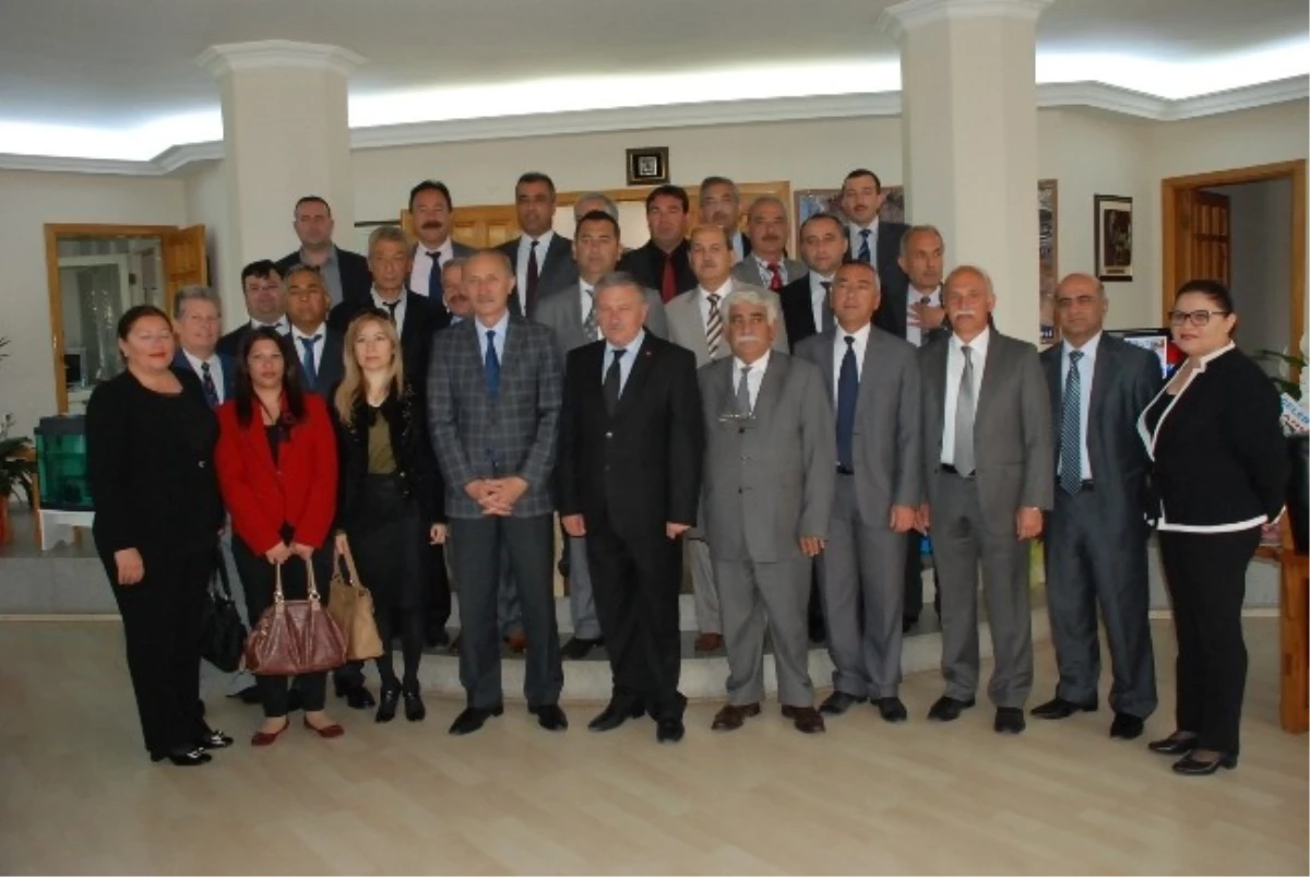 Didim Milli Eğitim Camiasından Başkan Atabay\'a Ziyaret