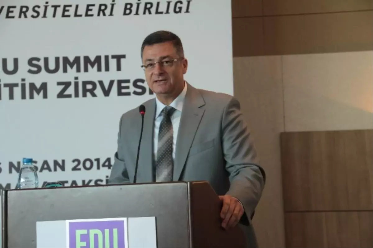 Eğitimin Liderleri EDU SUMMIT Zirvesi\'nde Buluştu