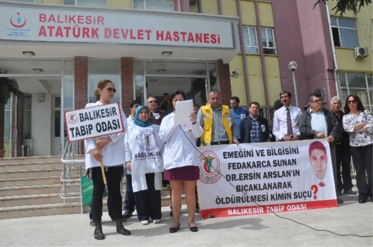 Meslektaşları Doktor Ersin Arslan\'ı Andı