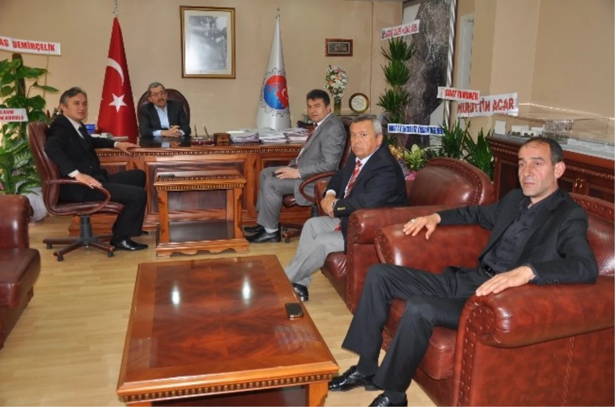 MHP Zonguldak İl Başkanı ve Belediye Başkanlarından Vergili\'ye Ziyaret
