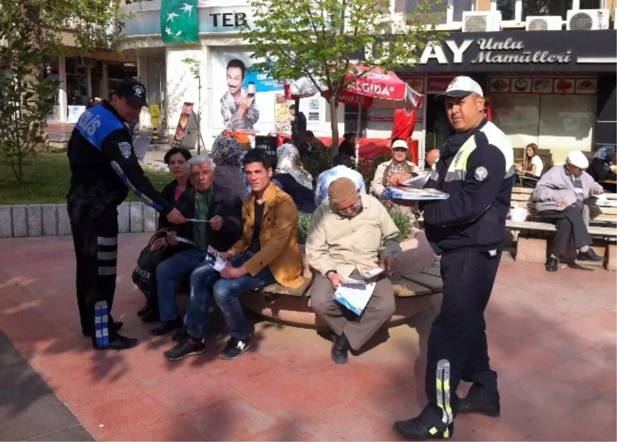 Nazilli Polisinden Sürücülere Broşürlü Uyarı