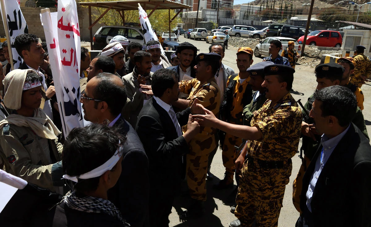 Yemen"De "İha Saldırıları" Protestosu