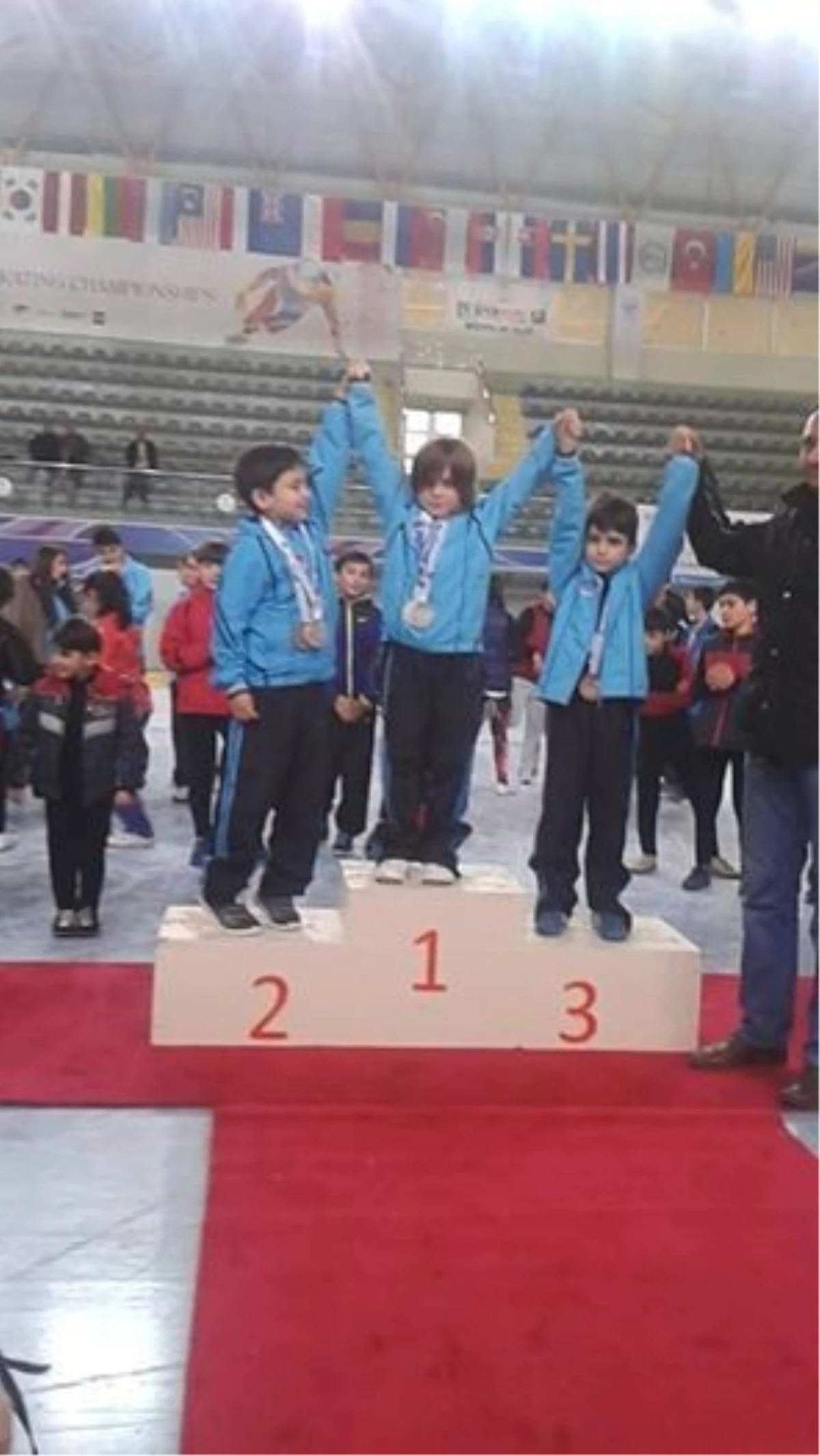 8 Yaşındaki Yusuf Türkiye Şampiyonasında 2 Altın 1 Gümüş Madalya Kazandı