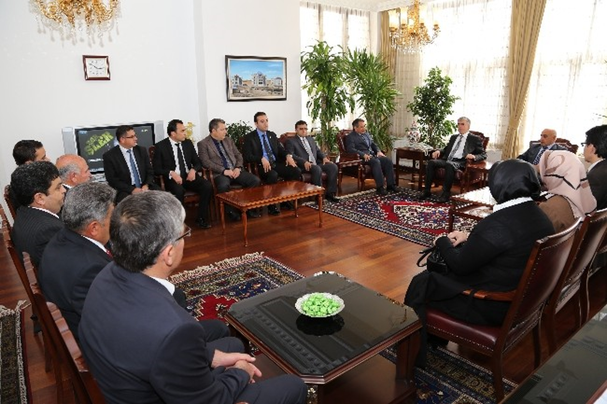 Aksaray İl Genel Meclis\'nden Vali Ataklı\'ya Ziyaret