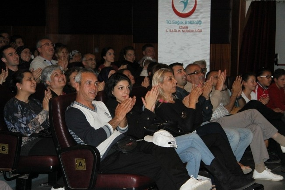Alkışlar Sağlık Çalışanları İçin