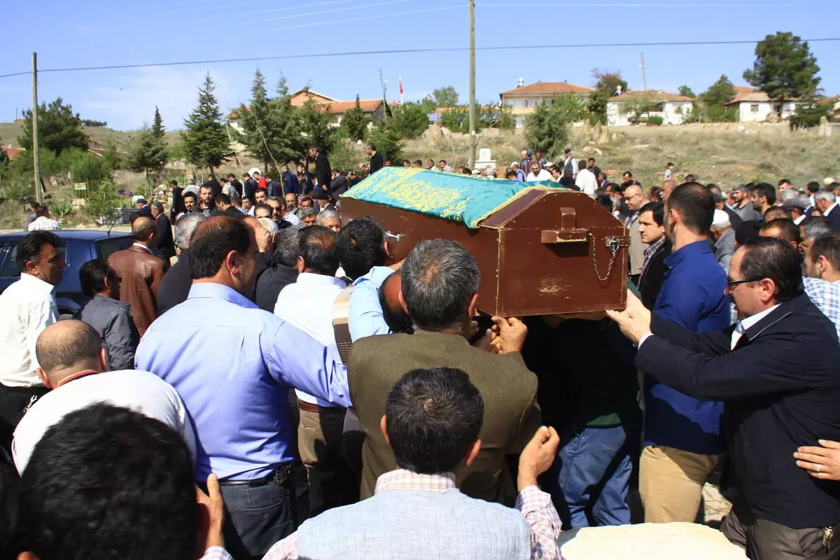 Antalya\'daki Trafik Kazası