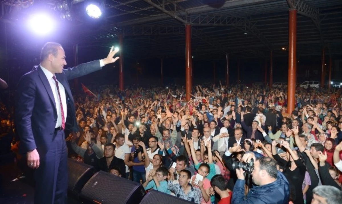 Adana Büyükşehir\'den İmamoğlu\'nda Teşekkür Konseri