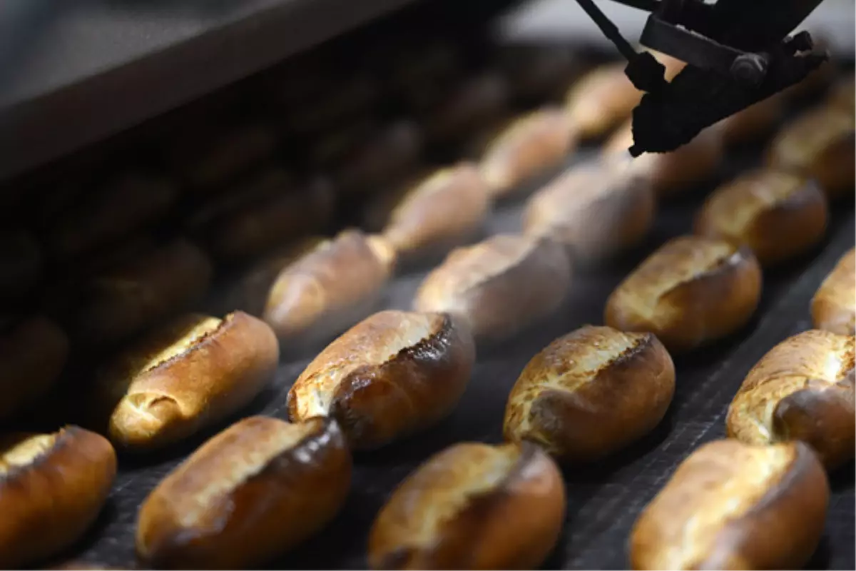 Ceyhan\'da Ekmek İsrafını Önleme Kampanyası Başlatıldı