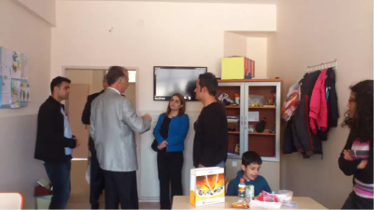 Dünya Otizm Farkındalık Günü