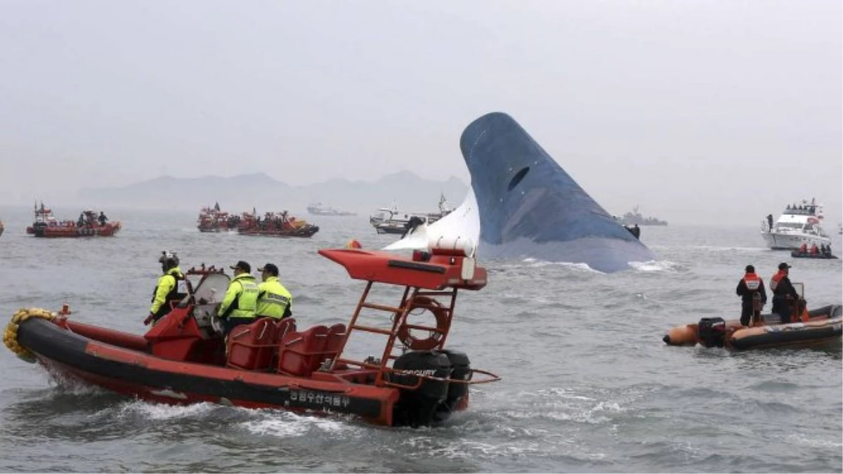 Güney Kore\'de Batan Gemide Ölü Sayısı 28\'e Çıktı