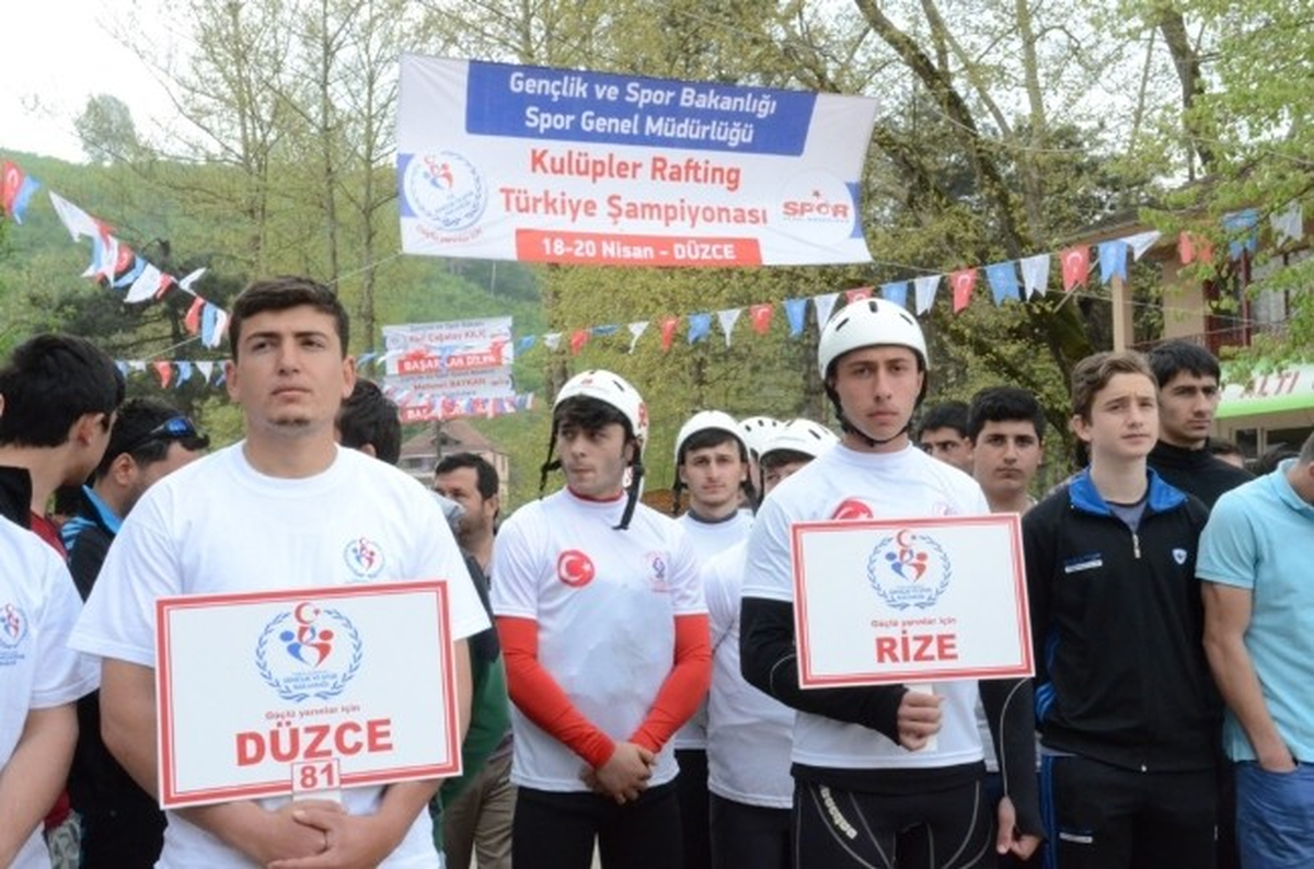 Rafting Türkiye Şampiyonası Cumayeri\'nde Başladı
