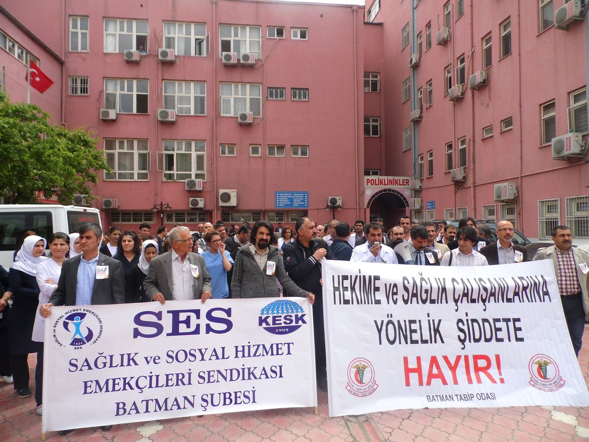 Sağlıkçılar "Edi Bese" Dedi