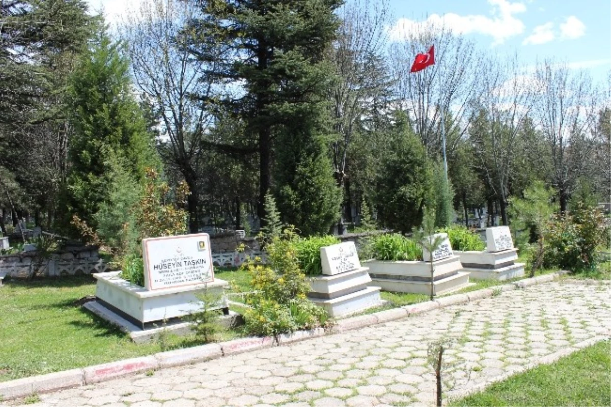 Şehit Hüseyin Taşkın İçin Mevlid-İ Şerif Okutuldu