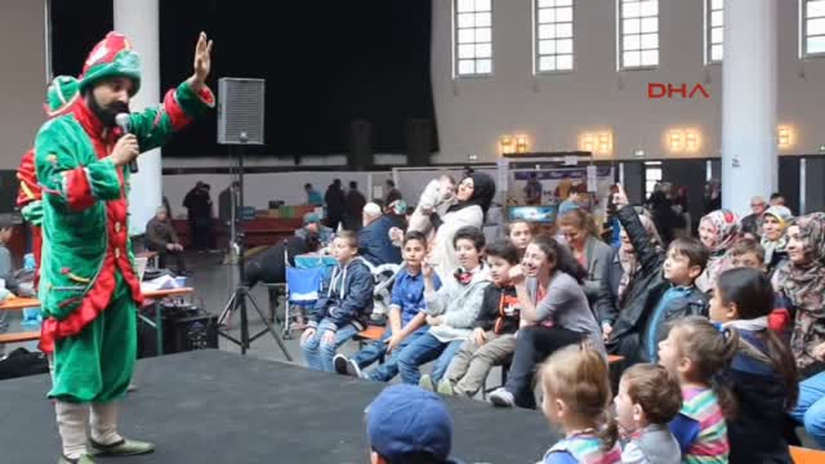 Almanların Paskalyası, Türklerin Kermesleri
